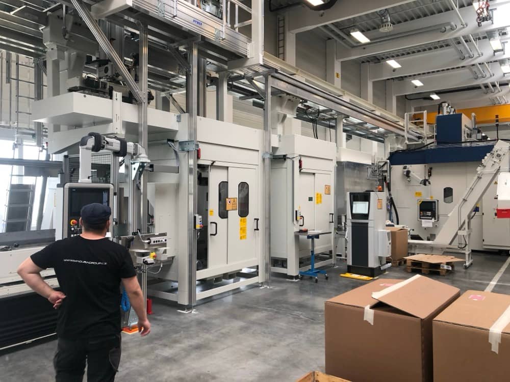 Instalace krytování a bezpečnostních prvků výrobní linky.